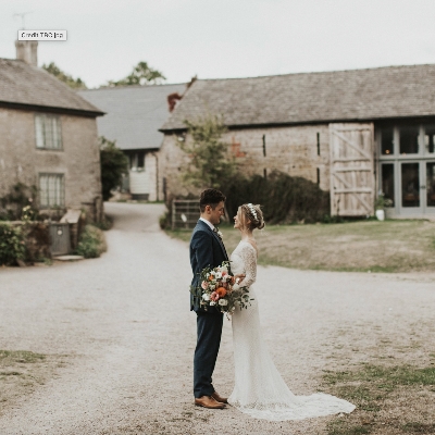 Wedding News: Tie the knot at The Barn at Drovers