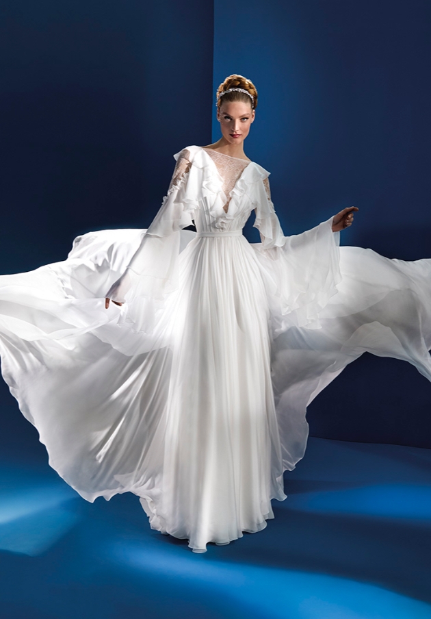 Sustainable Aotoniette dress by Pronovias