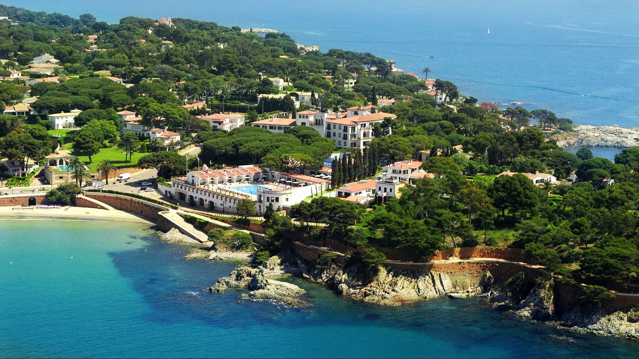 aerial view of peninsula 