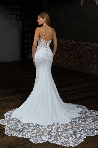 Stunning Bridal (by Donna Salado)